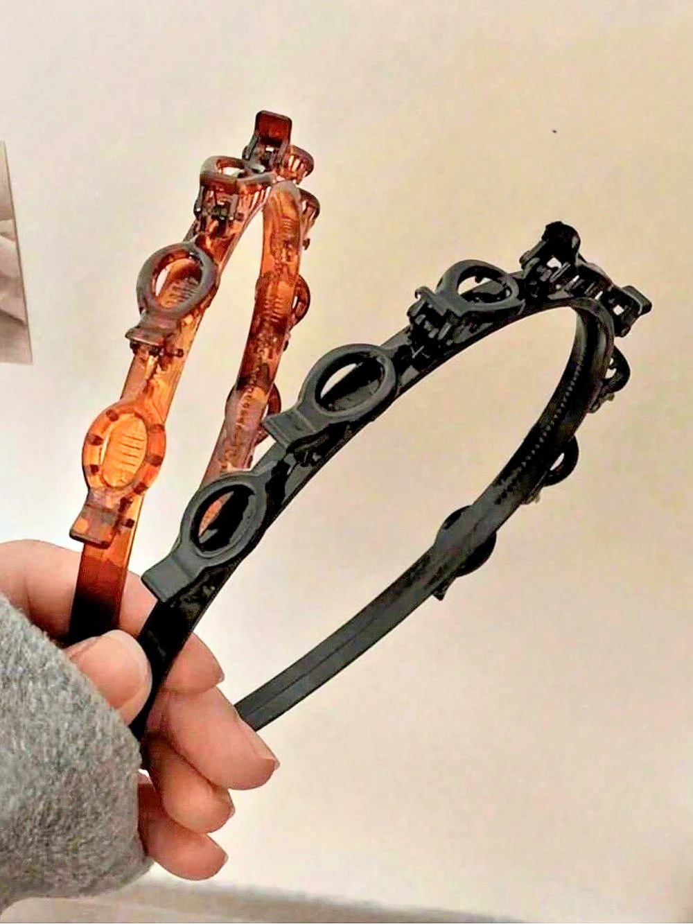 Link Headband Set in Black & Brown Like New